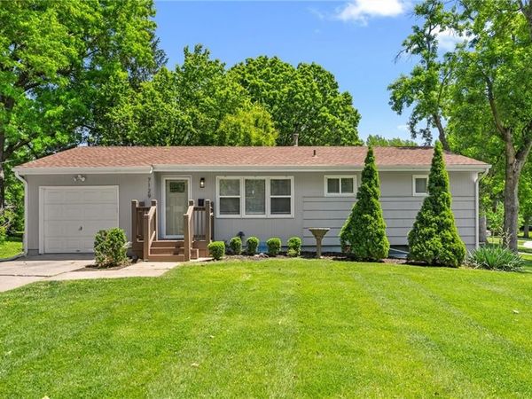 7129 Lowell Avenue, Overland Park, KS 66204