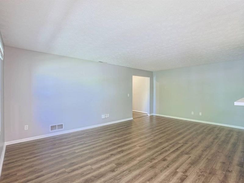 112 Dogwood Drive, Unit 6, Newport, KY 41076 Photo 8