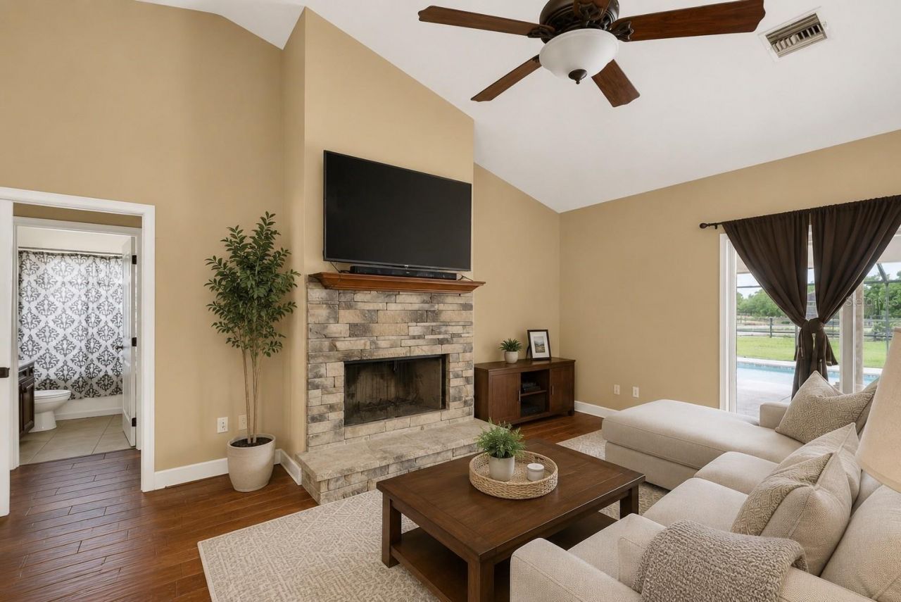 1098 NW 165th Court Road, Dunnellon, FL 34432 Photo