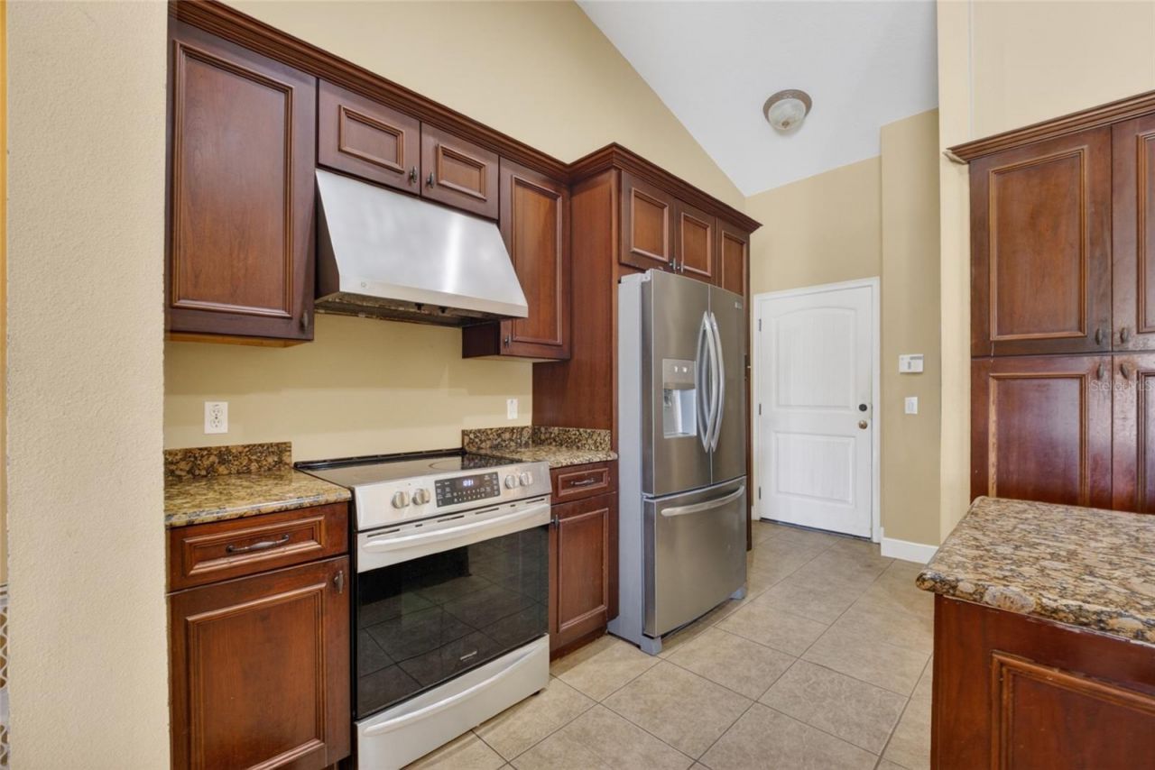 1098 NW 165th Court Road, Dunnellon, FL 34432 Photo