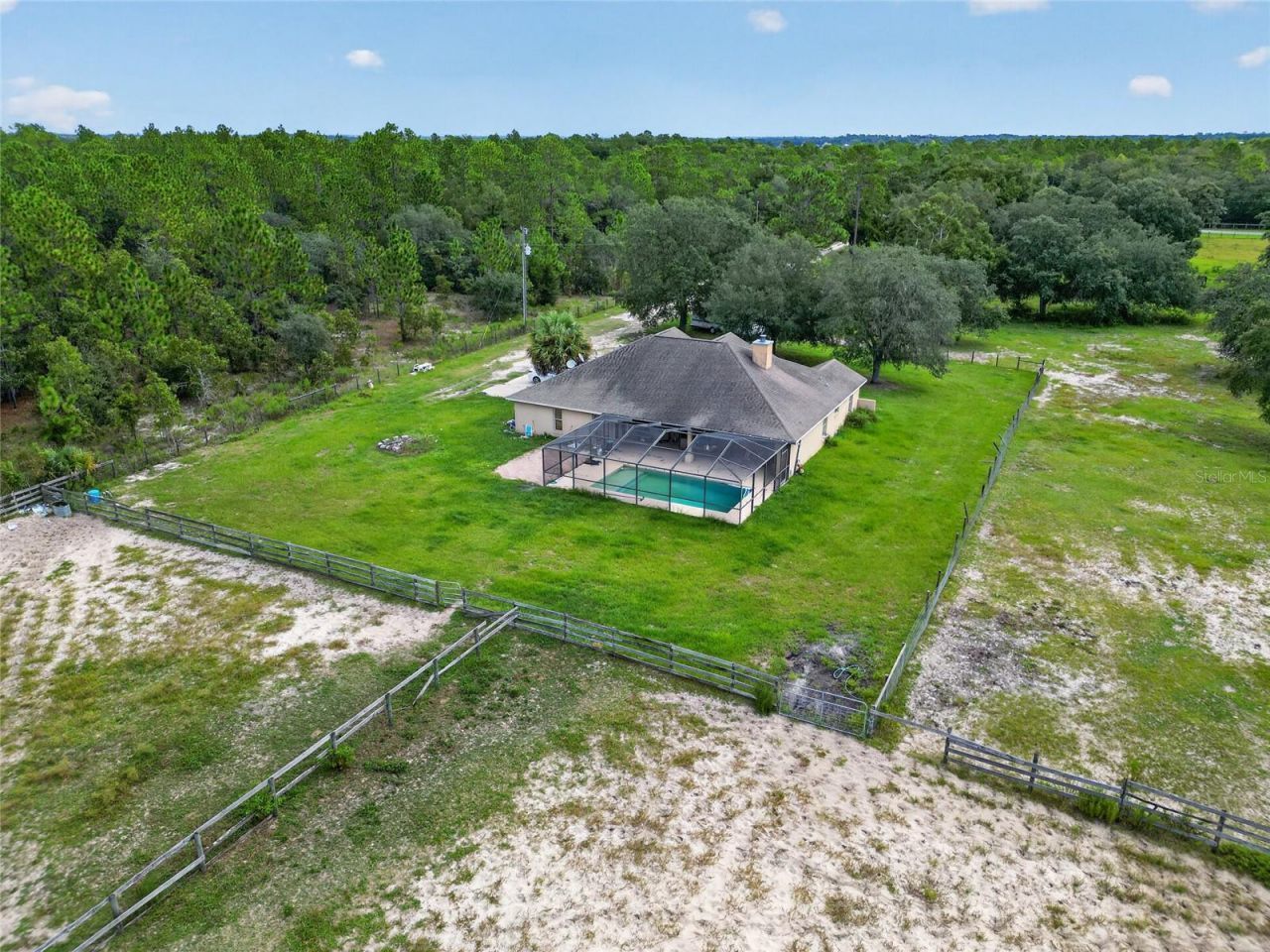 1098 NW 165th Court Road, Dunnellon, FL 34432 Photo
