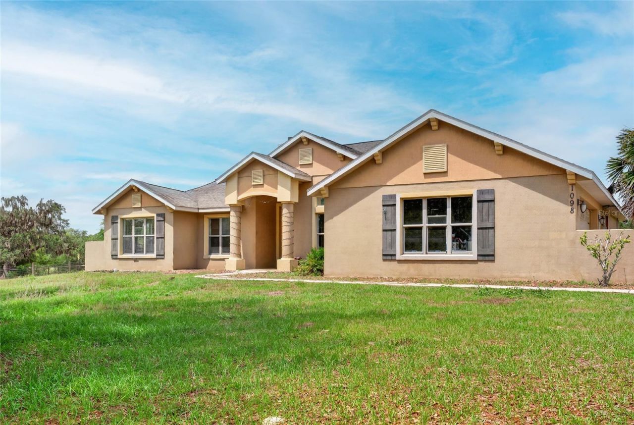 1098 NW 165th Court Road, Dunnellon, FL 34432 Photo