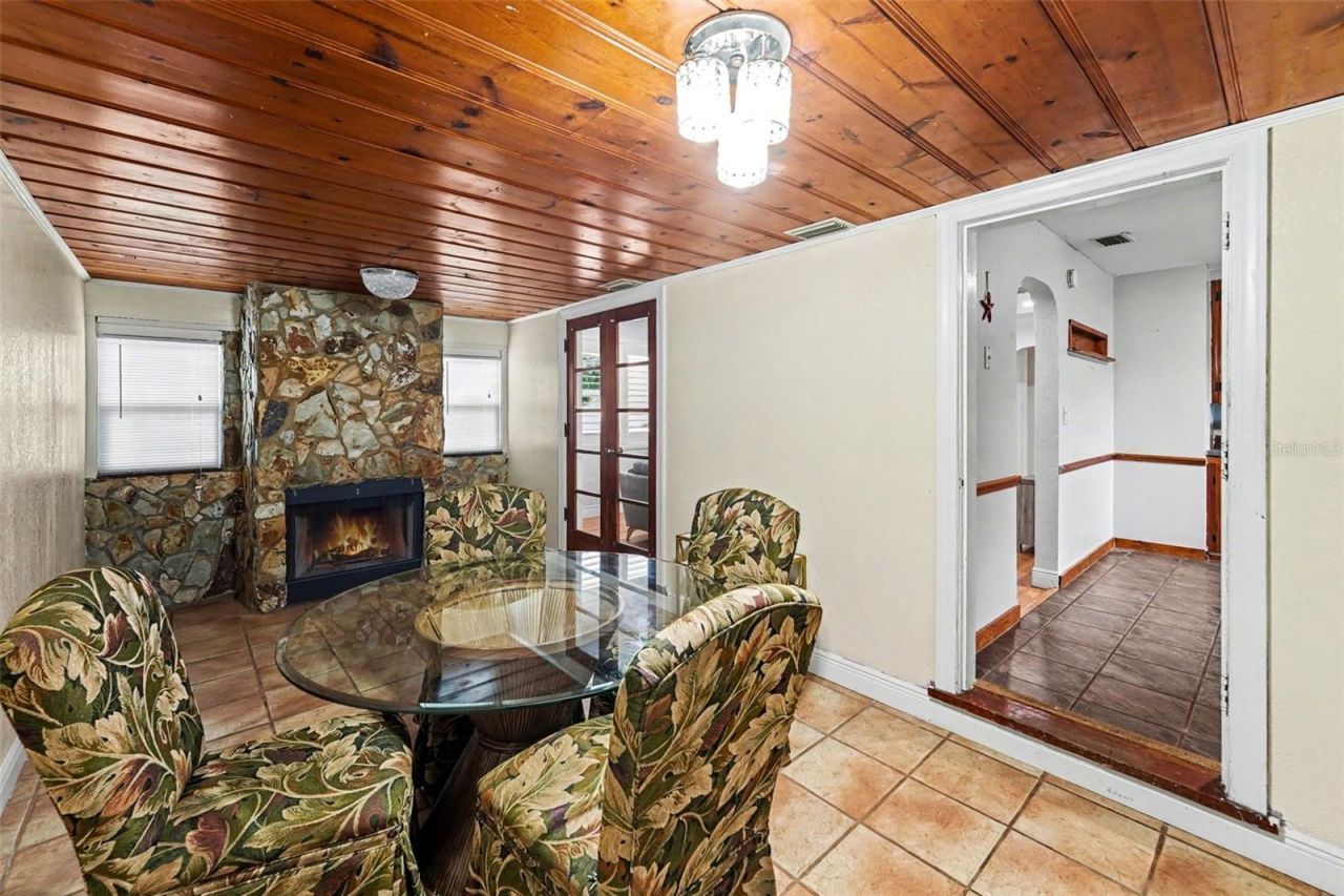 6242 5th Avenue N, Saint Petersburg, FL 33710 Photo