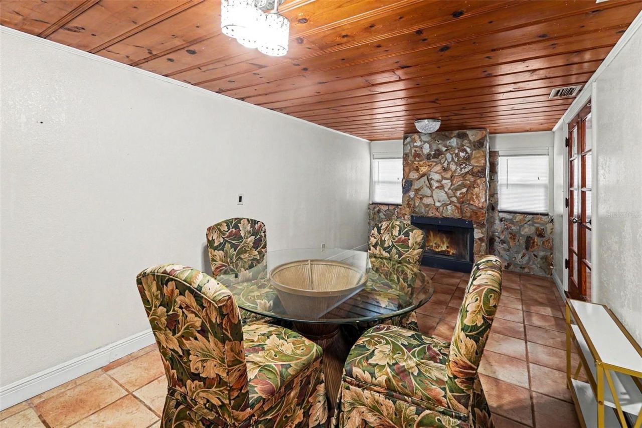 6242 5th Avenue N, Saint Petersburg, FL 33710 Photo