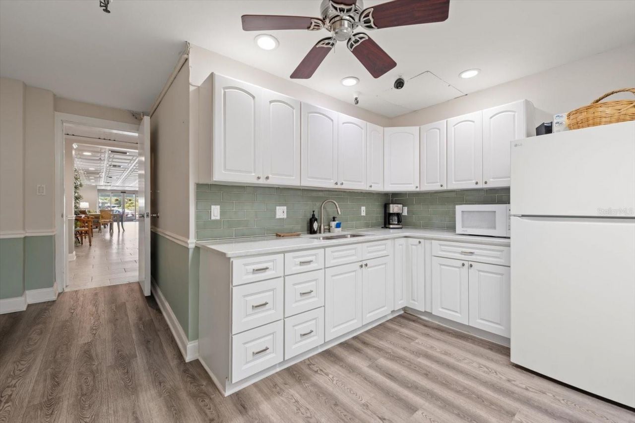 100 Bluff View Drive , Unit 506C, Belleair Bluffs, FL 33770 Photo