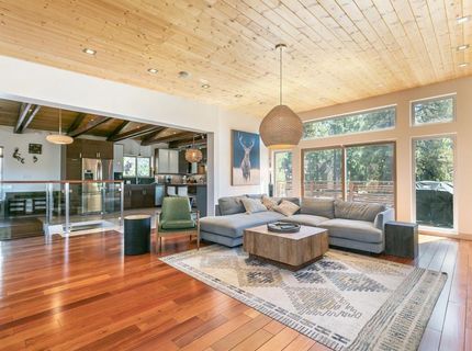 3737 Terrace Drive, South Lake Tahoe, CA 96150 Photo