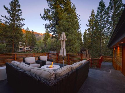 3737 Terrace Drive, South Lake Tahoe, CA 96150 Photo