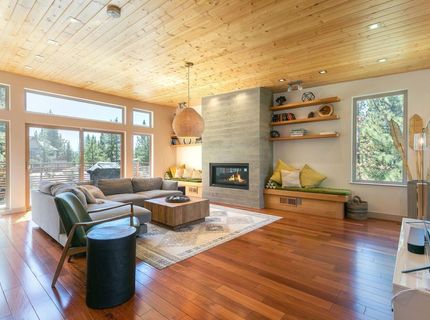 3737 Terrace Drive, South Lake Tahoe, CA 96150 Photo