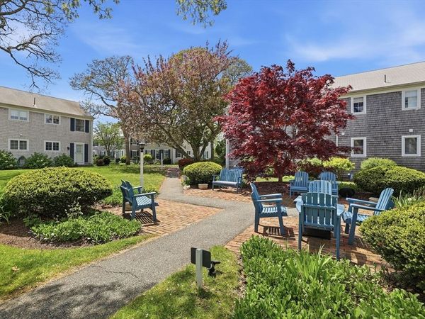 15 Pleasant St, Unit E23, Harwich, MA 02646