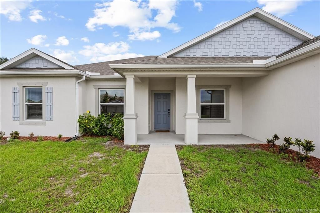 1561 SE Portillo Road, Port Saint Lucie, FL 34952 Photo
