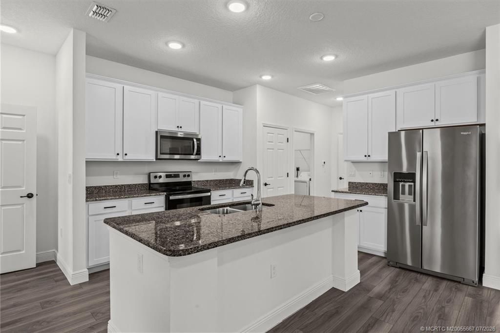 1561 SE Portillo Road, Port Saint Lucie, FL 34952 Photo