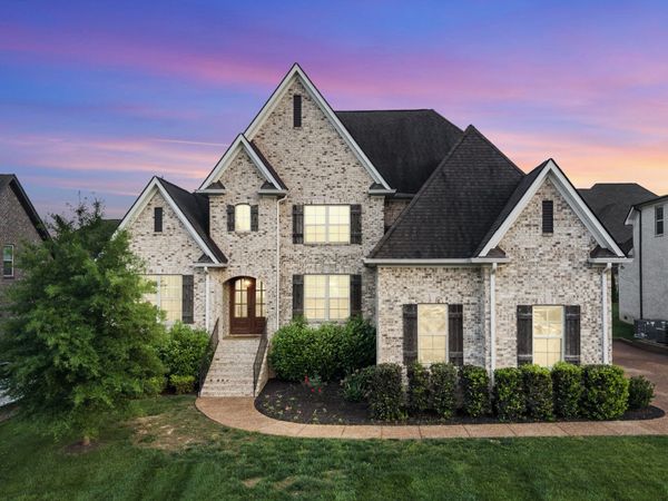5005 Wallaby Dr , Spring Hill, TN 37174