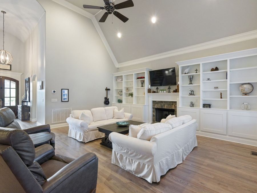 Property Image 37
