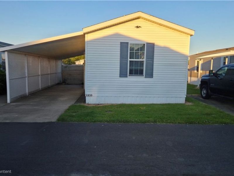 4830 Snowdrift Lane, Zanesville, OH 43701 Photo 1