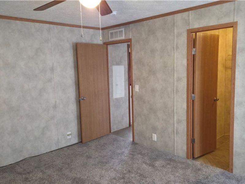 4830 Snowdrift Lane, Zanesville, OH 43701 Photo 11