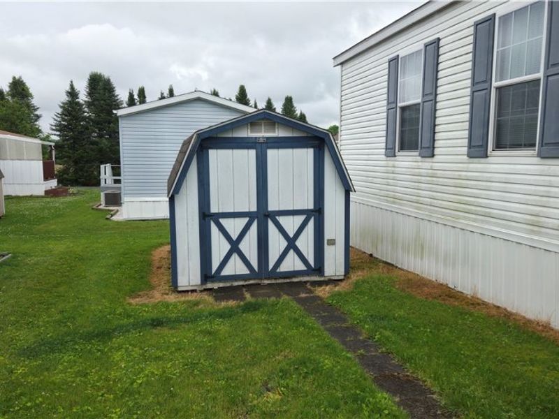 4830 Snowdrift Lane, Zanesville, OH 43701 Photo 2
