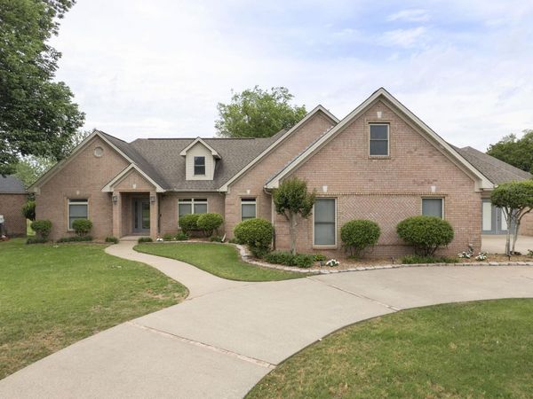 6315 E Worth Avenue , Benton, AR 72019