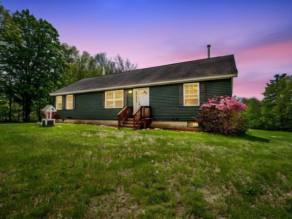 372 Cross Road, Rochester, NH 03867