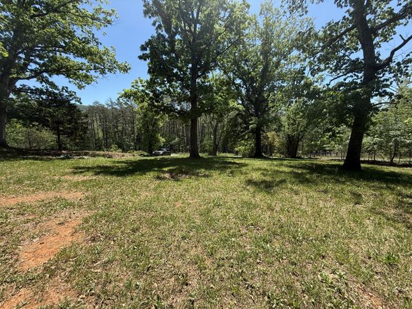 3422 Carvins Cove RD , Salem, VA 24153