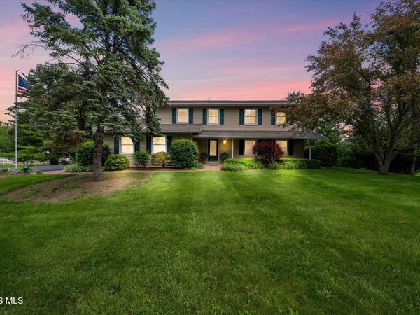 4255 Albon Road, Monclova, OH 43542