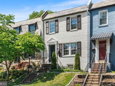 10 E LINDEN STREET , ALEXANDRIA, VA 22301