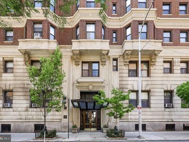 250 S 13TH STREET, Unit 8D, PHILADELPHIA, PA 19107