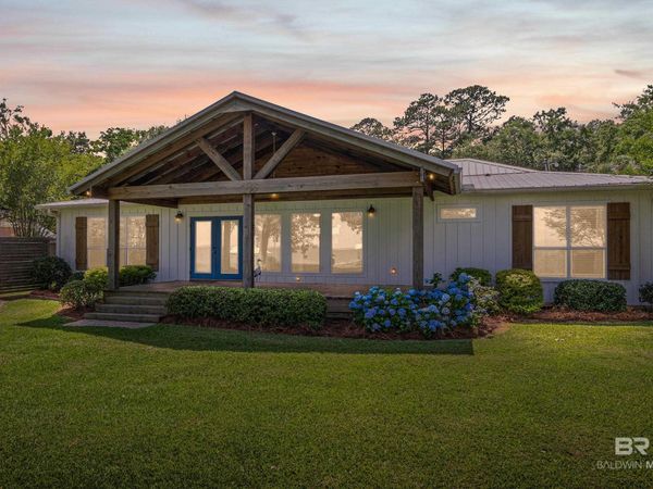 7047 Bay Road, Mobile, AL 36605