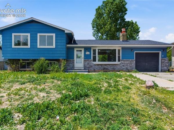 7270 Metropolitan Street, Colorado Springs, CO 80911