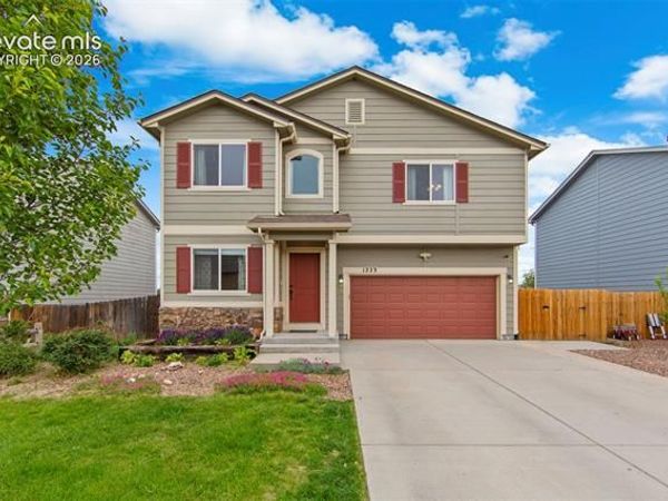 1223 Livingston Avenue, Colorado Springs, CO 80906