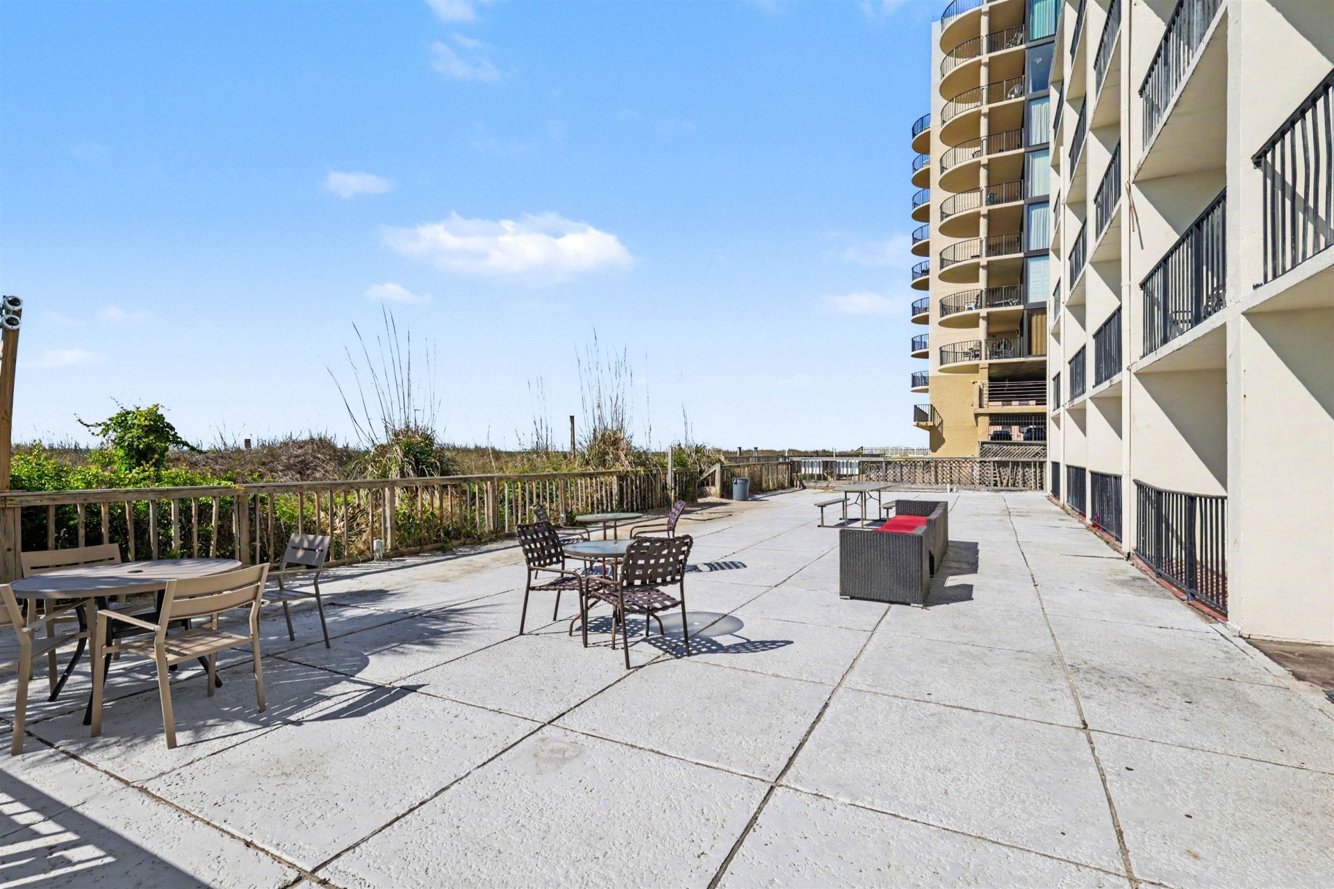 1415 S Ocean Blvd.  Photo 30