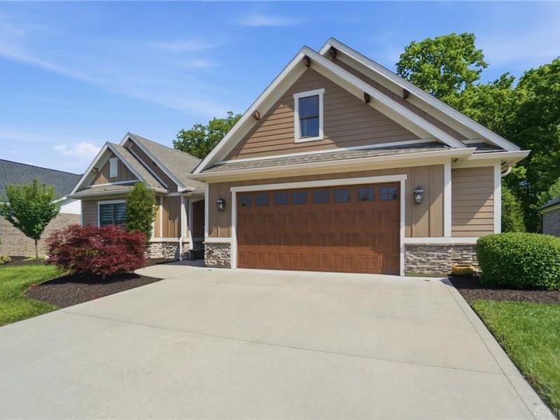 915 Hidden Branches Drive, Washington Township, OH 45458 Photo 6