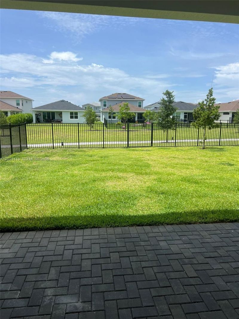 1933 E Wandering Willow Way, Loxahatchee, FL 33470 Photo
