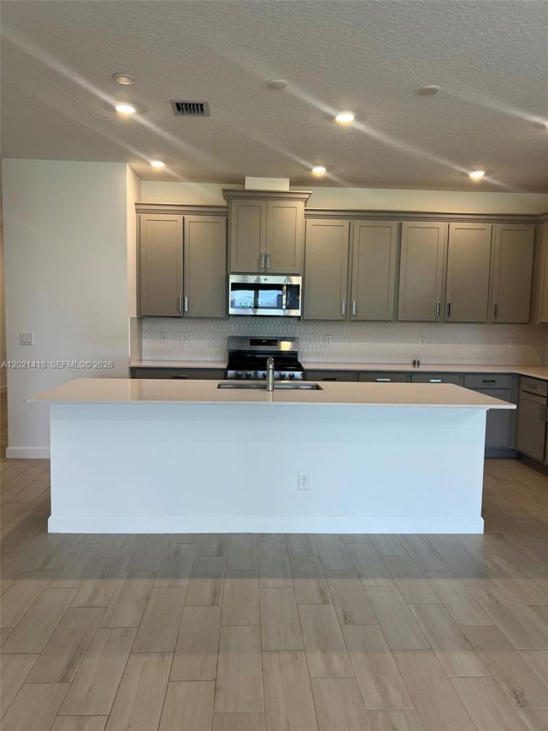 1933 E Wandering Willow Way, Loxahatchee, FL 33470 Photo