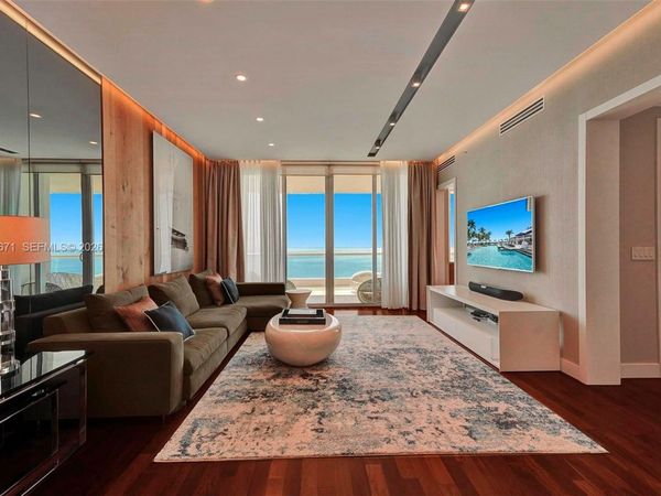 16051 Collins Ave , Unit 1102, Sunny Isles Beach, FL 33160