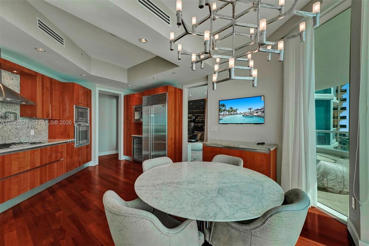 16051 Collins Ave , Unit 1102, Sunny Isles Beach, FL 33160 Photo
