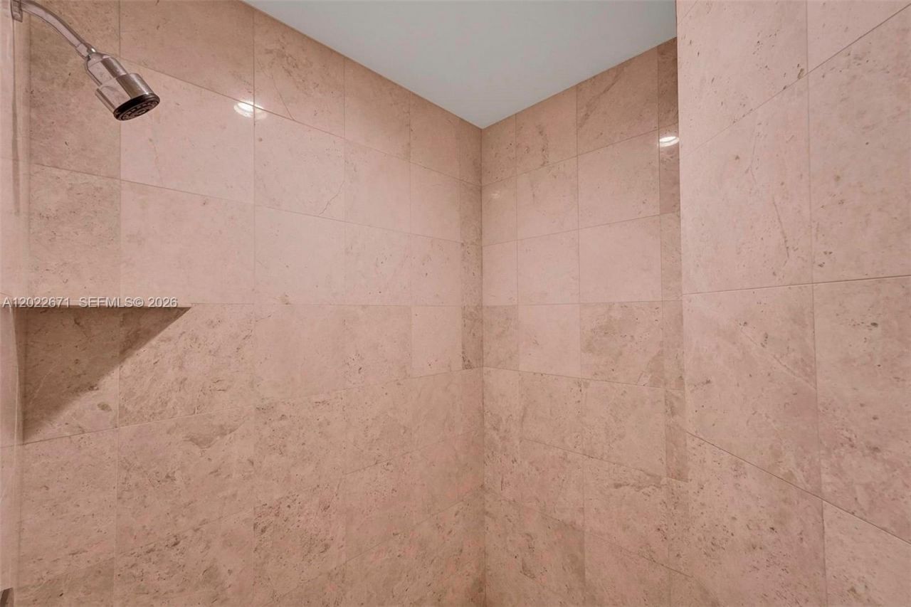 16051 Collins Ave , Unit 1102, Sunny Isles Beach, FL 33160 Photo