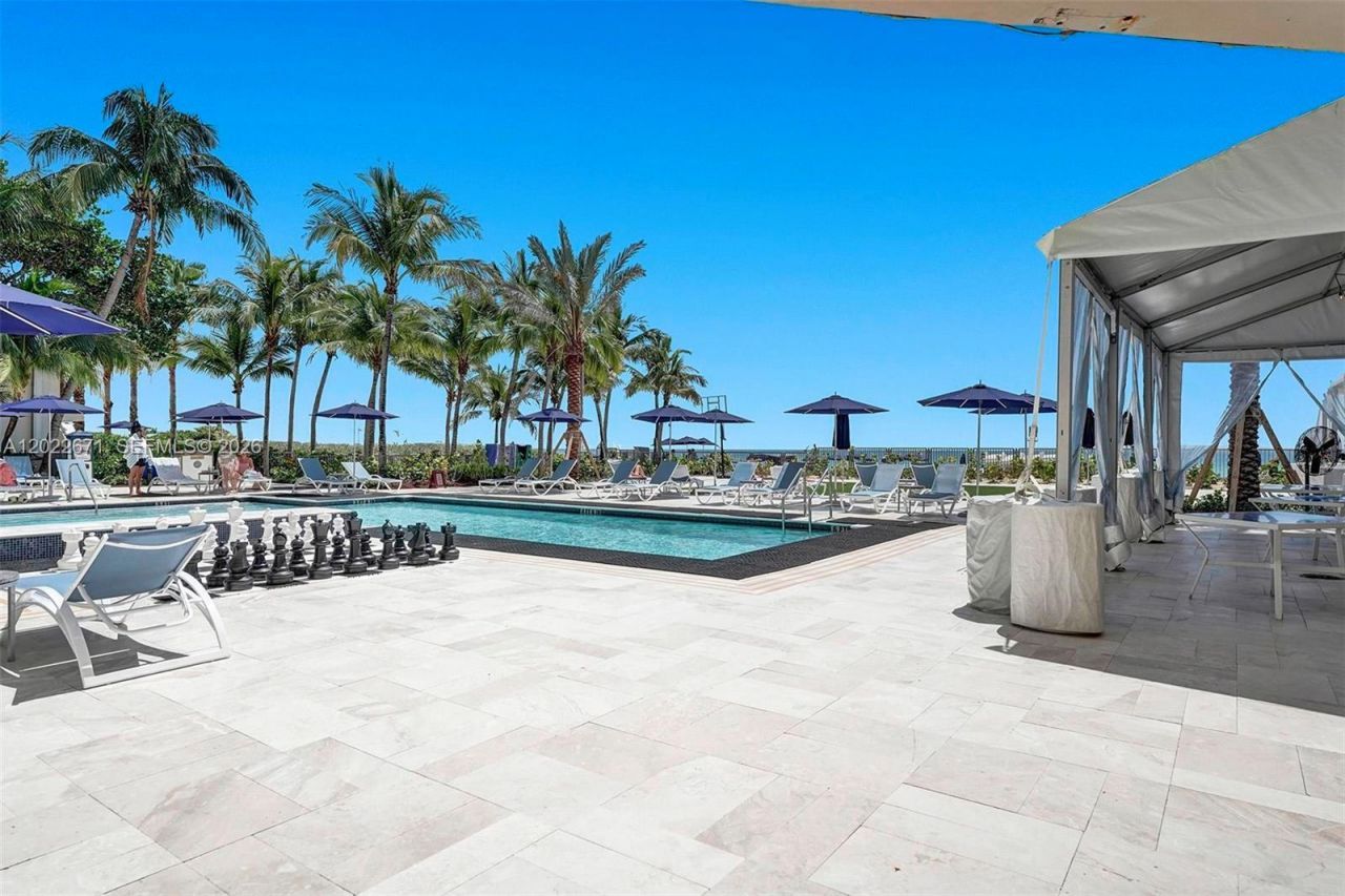 16051 Collins Ave , Unit 1102, Sunny Isles Beach, FL 33160 Photo