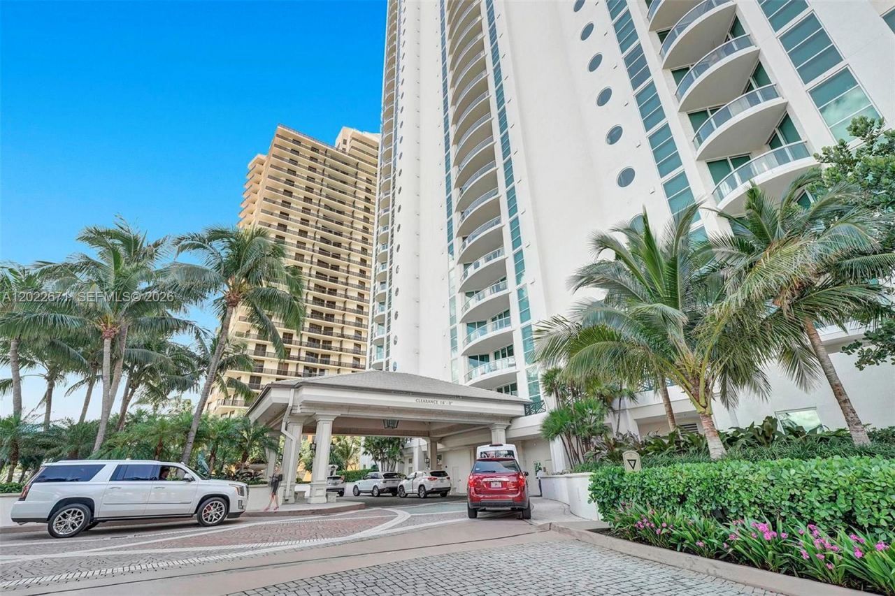 16051 Collins Ave , Unit 1102, Sunny Isles Beach, FL 33160 Photo