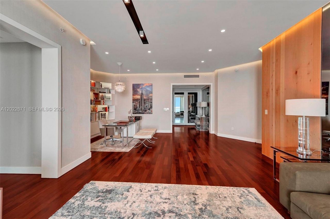 16051 Collins Ave , Unit 1102, Sunny Isles Beach, FL 33160 Photo