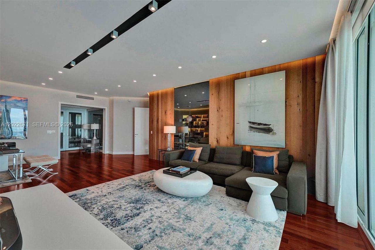 16051 Collins Ave , Unit 1102, Sunny Isles Beach, FL 33160 Photo