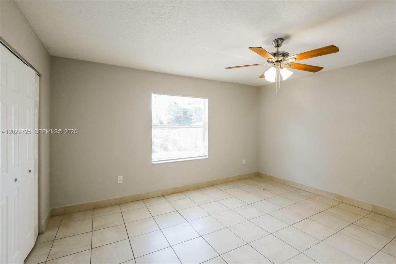 19420 NW 32nd Ave, Miami Gardens, FL 33056 Photo