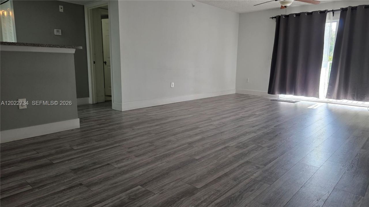 5011 Wiles Rd , Unit 203, Coconut Creek, FL 33073 Photo