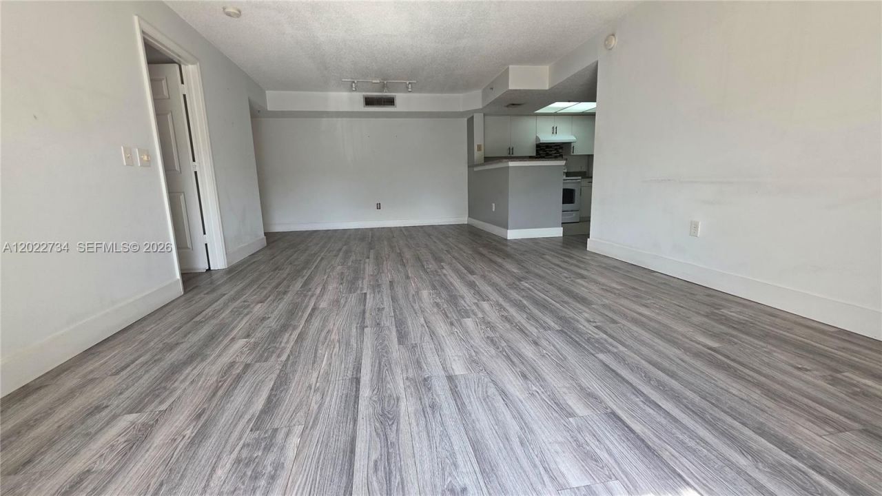 5011 Wiles Rd , Unit 203, Coconut Creek, FL 33073 Photo