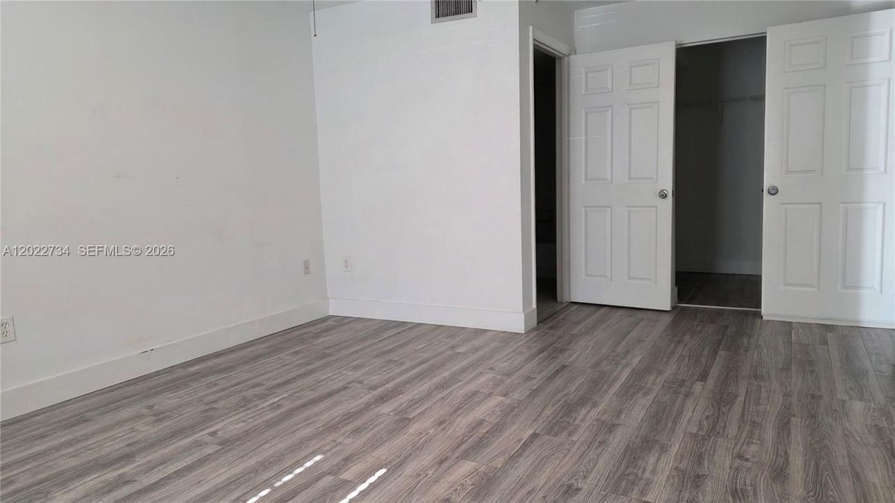 5011 Wiles Rd , Unit 203, Coconut Creek, FL 33073 Photo