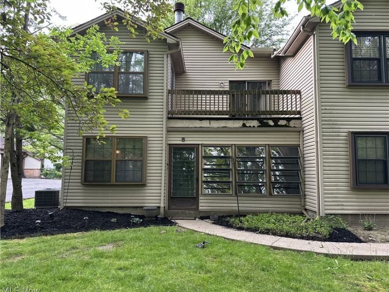 1341 Fox Run Drive, Youngstown, OH 44512 Photo 25