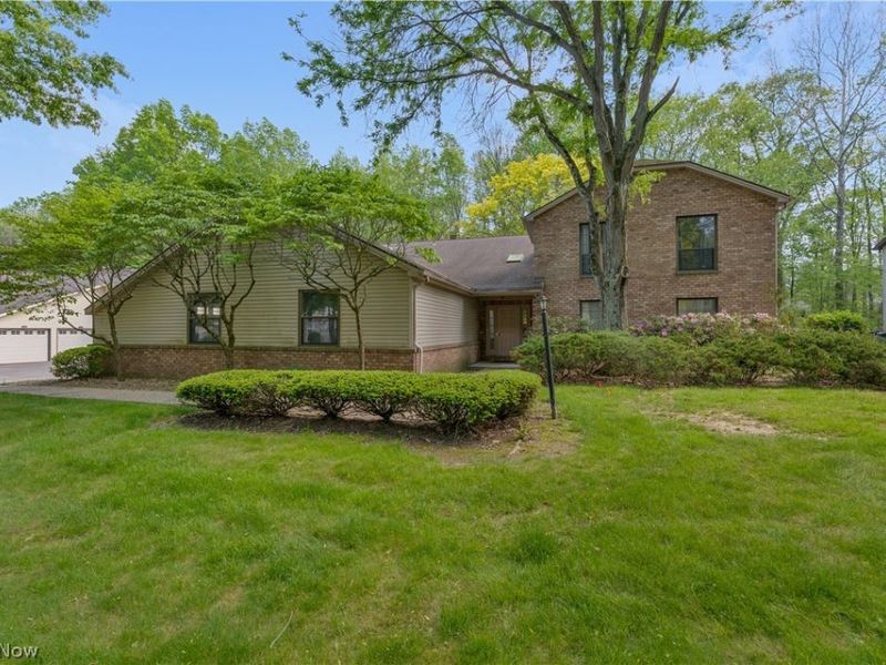 1341 Fox Run Drive, Youngstown, OH 44512 Photo 26
