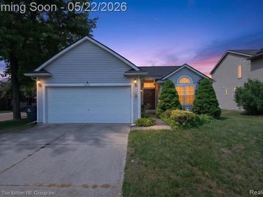 953 N Newburgh Road, Westland, MI 48185