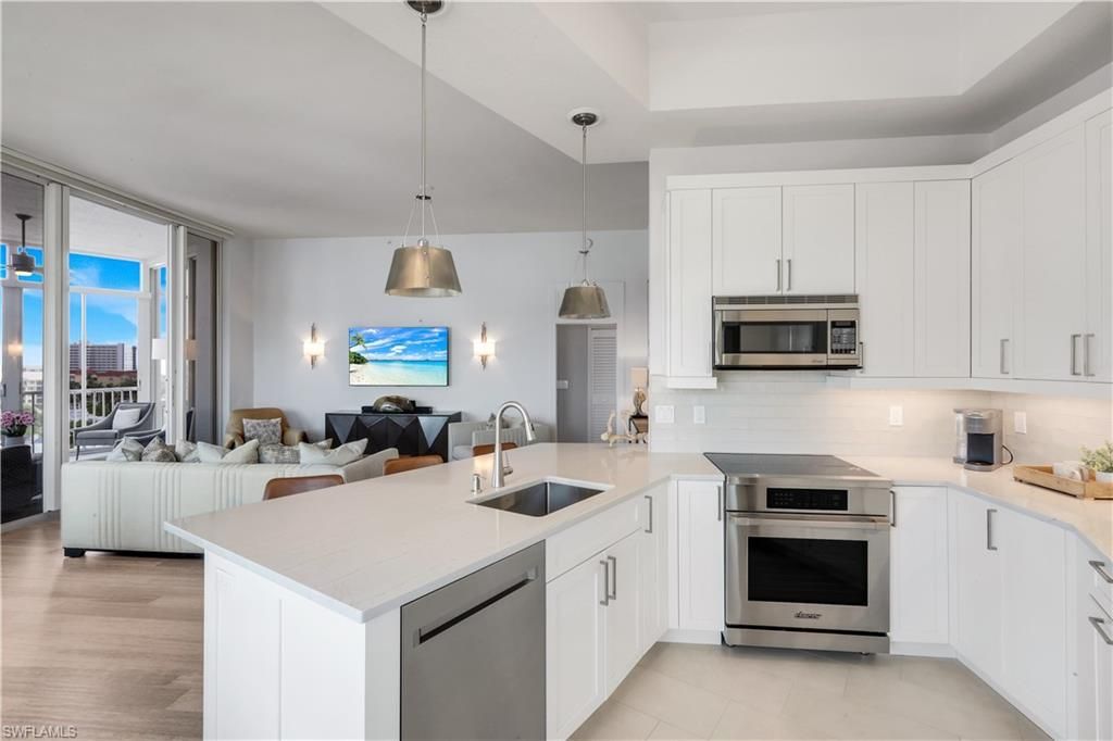 170 Lenell Rd, Unit 701, Fort Myers Beach, FL 33931 Photo