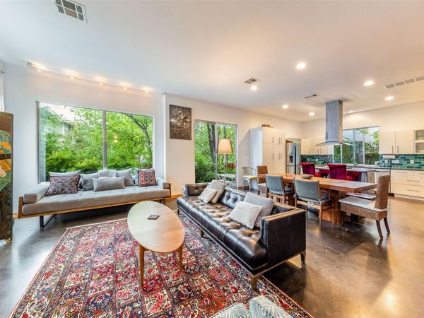 1902 Alegria RD, Unit B, Austin, TX 78757