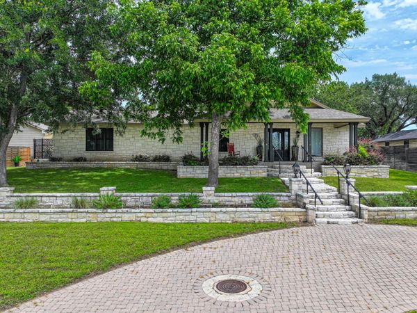 505 Avenue E, Marble Falls, TX 78654